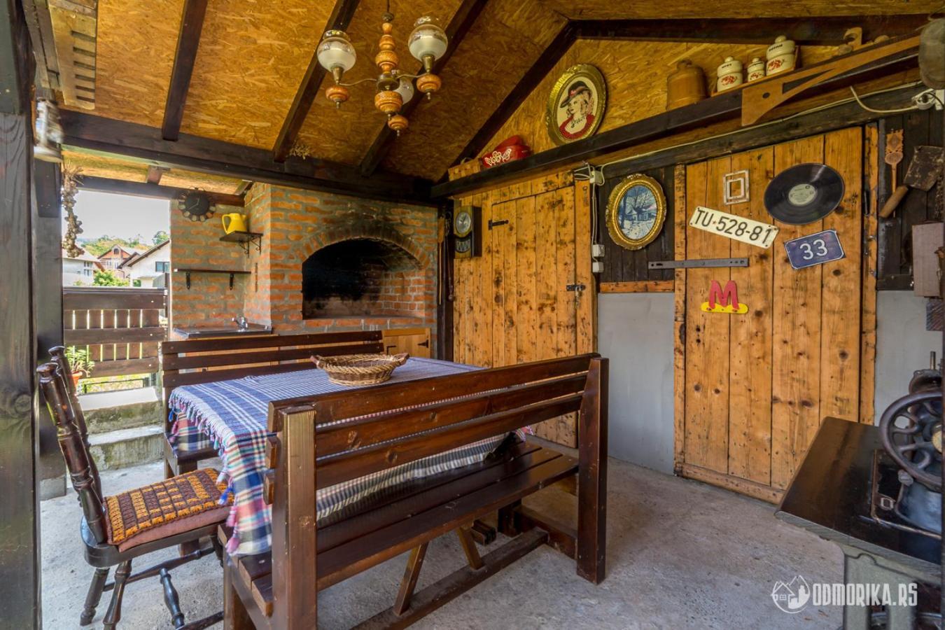 Mak Basta Appartement Bajina Basta Buitenkant foto